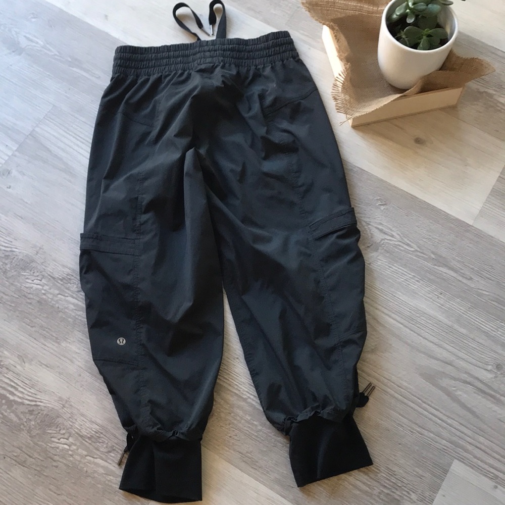 Black Lululemon pants size 4